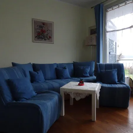 Wanderfalke Mit Mueritzblick Waren (Mueritz)